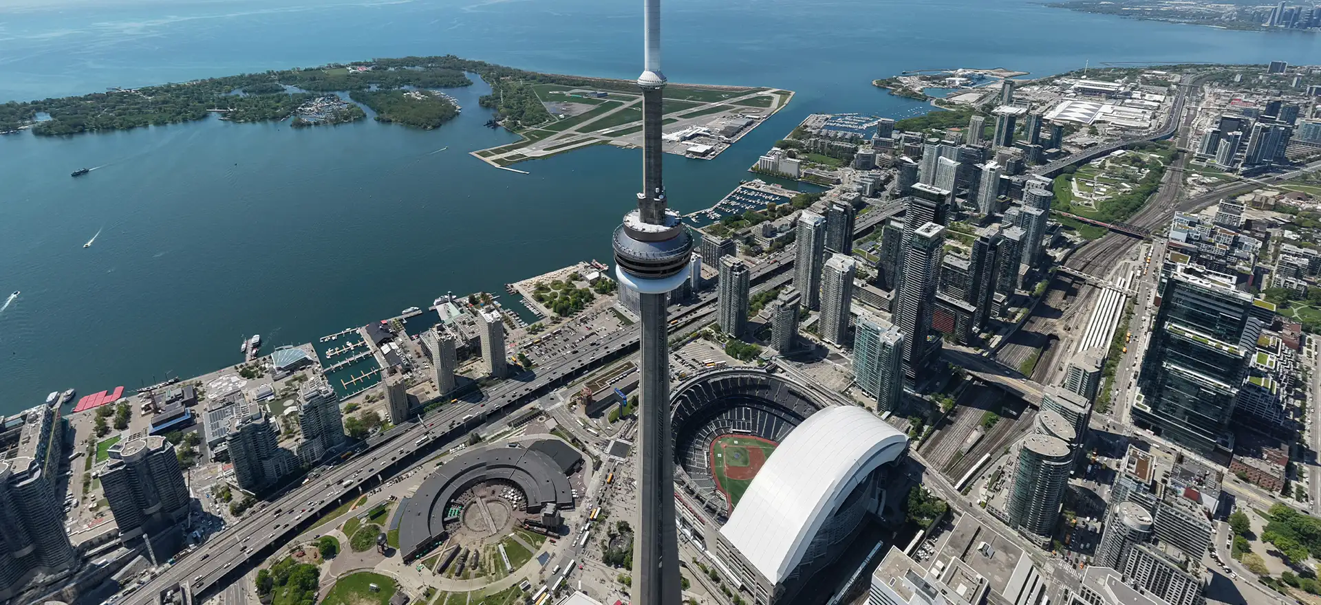 Aerial view of downtown Toronto and the CN Tower beside Lake Ontario